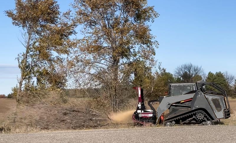 Drum-Mulcher-on-Roadside